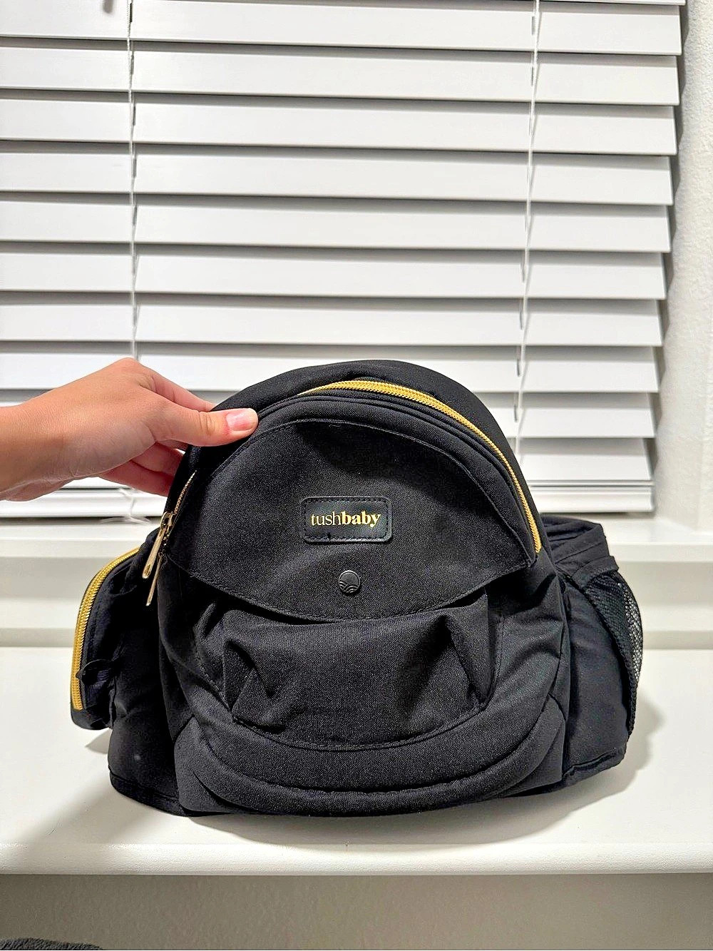 Tushbaby Black Baby Bag